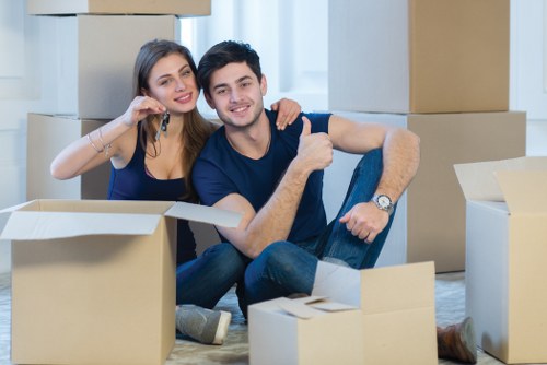 Moving truck service for homes and apartments in Wapping