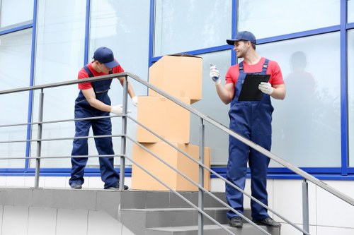 Local commercial relocation support for Wapping businesses