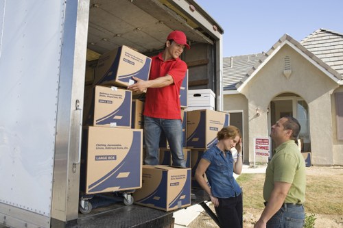 Commercial removals van service in Wapping and East London
