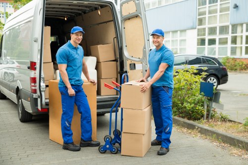 Moving vehicle and boxes prepared for a Wapping removal