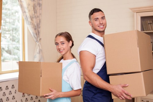 Booking process and payment terms for removal service
